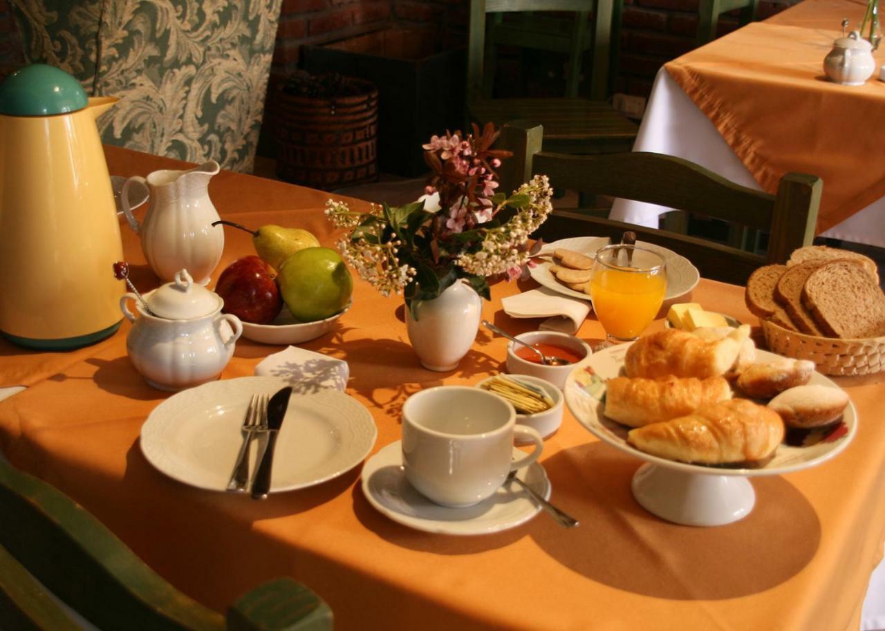 Hosteria Canela B&B Esquel Ngoại thất bức ảnh